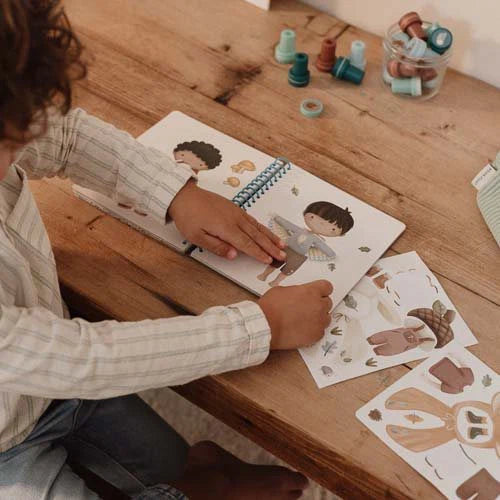 Little Dutch - Libro Dress me up Forest Friends